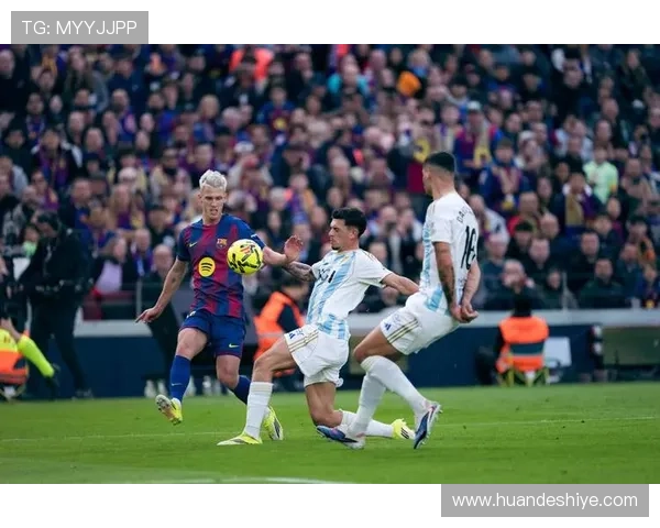 巴莱罗球场全新升级迎来西甲赛季,展示更高标准的比赛体验