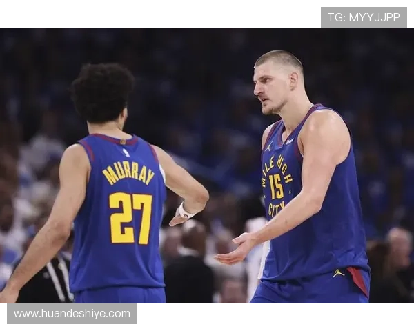 挡拆换防更积极，莫布里因压制约基奇成护筐核心